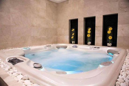 Karbala Rayhaan Hotel Екстериор снимка
